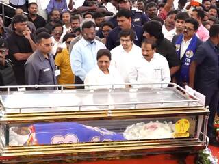 पार्टी ऑफिस में नहीं दफनाया जाएगा आर्मस्ट्रांग का शव, मद्रास HC ने सुनाया फैसला