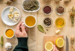 Monsoon Home Remedies: Herbal Tea to Ginger, 6 Natural Ways to Lower Risk of Tonsilitis