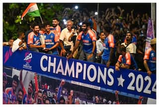 HIGHLIGHTS | Team India Roadshow: 'Hats Off To Him', Rohit Heaps Praise On Hardik