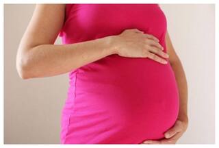 जीका वायरस की चपेट में आईं दो प्रेग्नेंट महिलाएं, डॉक्टर से जानें क्या बच्चे को भी हो सकता है खतरा?