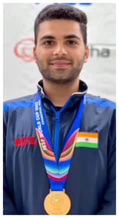 Arjun Babuta Educational Qualifications