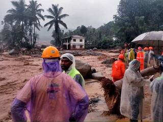 Wayanad Landslides: IMD Predicts More Heavy Rainfall, Sounds Red Alert For 8 Districts In Kerala