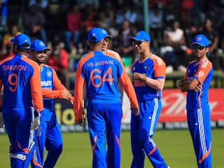 भारतीय गेंदबाजों ने फिर किया कमाल का प्रदर्शन, भारत ने 4 - 1 से जीती टी20 सीरीज