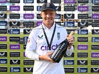 इंग्लैंड के बल्लेबाज ओली पोप ने कर दिया बड़ा ऐलान, कहा टेस्ट क्रिकेट के 1 दिन में बना देगें इतने रन