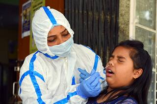 फिर से बढ़ रहे हैं कोविड-19 के मामले, संभावित गंभीर वेरिएंट पर WHO का तत्काल अलर्ट जारी