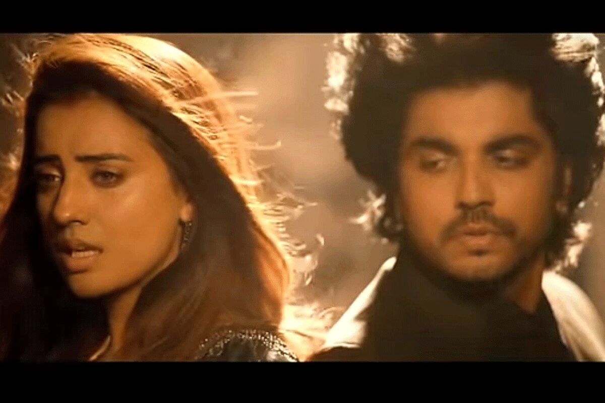 दिल की धड़कनें बढ़ा देगा अक्षरा-अंशुमान का गाना 'मोहिनी', रोमांस और विरह में पिघले जज्बात