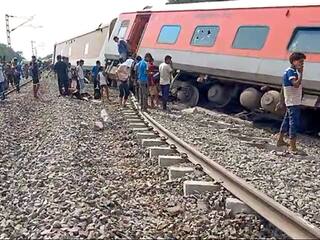 Dibrugarh Express Accident: 11 Trains Diverted, 2 Cancelled After 10 Coaches Derail In Gonda | Full List Here