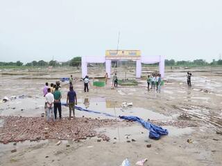 Hathras Stampede: Rush To Collect 'Charan Dhul' From Around Godman Bhole Baba's Feet Caused Commotion