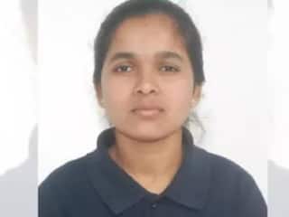 खर्च के लिए चराती थी बकरियां, JEE क्रैक कर IIT में लिया एडमिशन, पिता हैं मजदूर