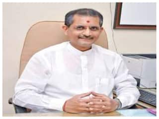 UPSC Chairperson: कार्यकाल खत्म होने से पहले यूपीएससी चीफ मनोज सोनी ने दिया इस्तीफा