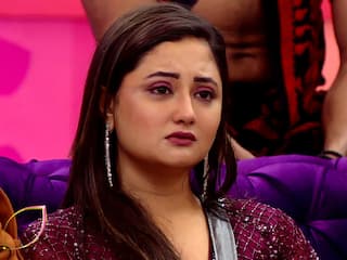 Rashmi Desai तलाक के बाद हो गई थी कंगाल, कहा '4 दिन सड़क पर थी कंकड़ वाला खाना खाया...'