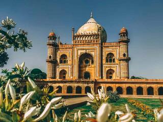 Explore Delhi's Secret Spots Beyond India Gate & Tourist Routes