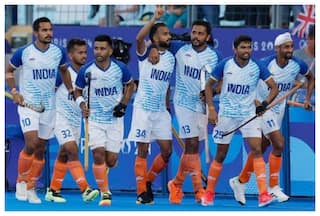 India Hockey Players Pay Tribute To Legendary Major Dhyan Chand After Winning Paris Olympics 2024  Bronze  -  WATCH