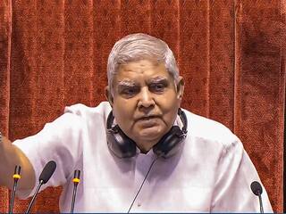 बांग्लादेश जैसा होगा भारत का हाल? उपराष्‍ट्रपति धनखड़ बोले- कुछ लोग साजिश वाला नैरेटिव चला रहे