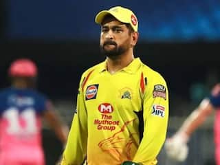IPL 2025: एमएस धोनी को सिर्फ 4 करोड़ रुपये में रिटेन करेगी CSK? बीसीसीआई की इस रूल से मामला फंसा