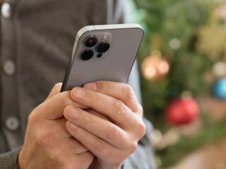 'Highly Severe': CERT Sounds Alert For iPhone Users, Flags 'Multiple Vulnerabilities' In Apple Devices - Details Inside