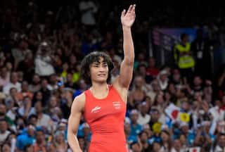 Vinesh Phogat To Return To India On August 17 After Paris Olympics 2024 Heartbreak, Confirms Bajrang Punia