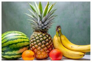 बढ़ गया है यूरिक एसिड? तो खाना शुरू कर दें 30 रुपए दर्जन मिलने वाला ये फल