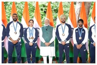 PM Narendra Modi Felicitates Paris Olympians On Independence Day, Receives Signed Jersey From Hockey Team