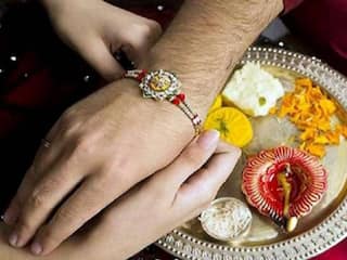 रक्षाबंधन से पहले इन राशियों के जीवन में आएगा तूफान, हो सकती है धन की हानि