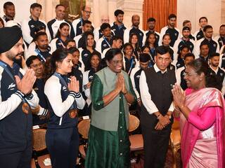राष्ट्रपति द्रौपदी मुर्मू ने इस अंदाज में किया ओलंपिक खिलाड़ियों का स्वागत, कहा मेरे लिए आप सब गोल्ड मेडलिस्ट
