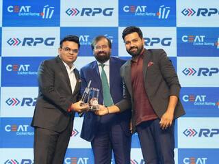 रोहित शर्मा को मिला सर्वश्रेष्ठ अंतर्राष्ट्रीय क्रिकेटर का अवॉर्ड, राहुल द्रविड़ को मिला ये पुरस्कार; यहां देखें किसने जीता कौन सा अवॉर्ड