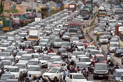 Bengaluru Traffic restriction BIG update: Two-wheelers banned on Airport Road Elevated Corridor, strict vehicle curbs imposed on THESE routes