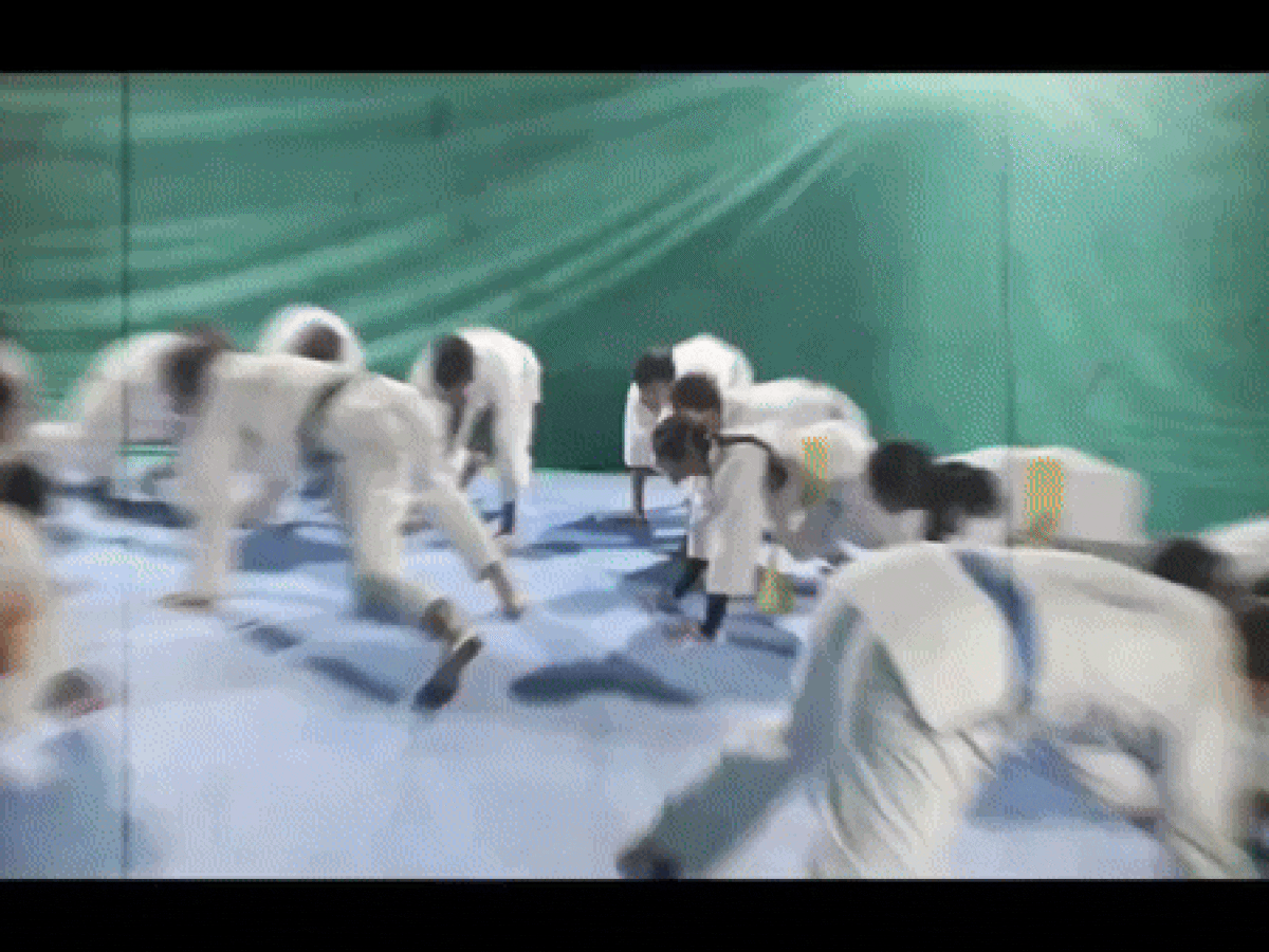 स्पोर्ट्स डे पर राहुल गांधी का 'ब्रूसली अवतार', VIDEO शेयर कर कांग्रेस नेता ने दिखाए मार्शल आर्ट के हुनर