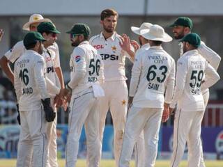 PAK vs BAN: बांग्लादेश से बदला लेने के लिए पाकिस्तान ने इन 12 खिलाड़ियों पर लगाया दांव, स्टार प्लेयर को किया बाहर