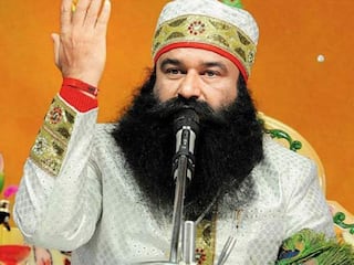 राम रहीम फिर आया रोहतक जेल से बाहर, इस बार 21 दिन की मिली फरलो- 2 साध्वियों के साथ रेप मामले में काट रहा है सजा