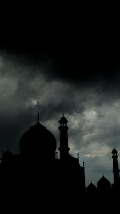 Weather Update: Rain Lashes Delhi, Orange Alert in West Bengal And These States