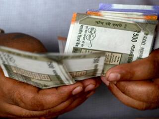 किस तरह फायदेमंद है नई पेंशन स्कीम UPS, जानिए योजना की खास बातें और कर्मचारियों को मिलने वाला लाभ