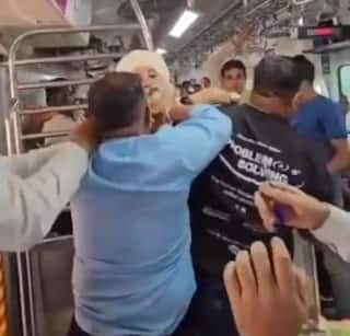 Mumbai: Passengers Attack On Ticket Checker In Local Train; Watch Video