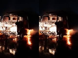 OMG! अचानक डंपर के केबिन में लग गई भीषण आग, जान बचाने के लिए कूद गया ड्राइवर