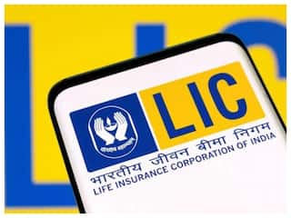 LIC ने लॉन्च किए चार नए टर्म लाइफ इंश्योरेंस प्लान, जानें - क्या है पात्रता, प्रीमियम और दूसरे बेनिफिट्स