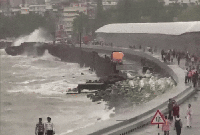Watch: High Tide Hits Mumbai Amid Orange Alert, People Gather At Marine Drive To Witness Furious Waves