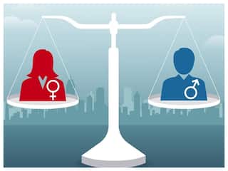 दिल्ली में खतरे की घंटी, लगातार तीसरे साल घटी महिलाओं की संख्या, 1000 पुरुषों पर 922 महिलाएं