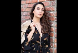 IVF से मां बनना चाहती थी प्रीति जिंटा, कहा 'लगता था सिर दीवार पर पटक कर रो लूं'