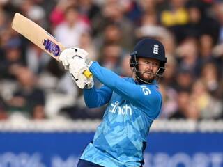 ENG vs AUS: बेन डकेट ने कंगारू गेंदबाजों के छुड़ाए छक्के, 86 गेंदों पर जड़ा तूफानी शतक, गिल का 'दिल' तोड़ा-रोहित को पछाड़ा