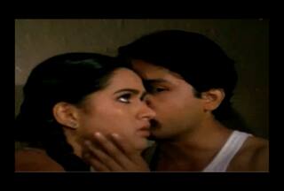 Meet actor who made debut with Rekha, failed to give solo hit, became Madhuri Dixit's driver, he is now