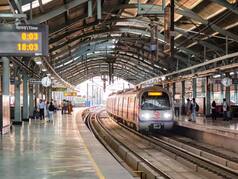 Delhi: Mentally Unstable Woman Falls Unconscious On Tracks At Rajendra Place Metro Station, Rescued; Police