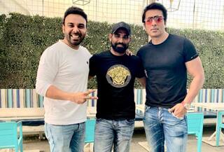 'Bhai ki tension mat lo', mocks THIS Indian Actor as Mohammed Shami gets stuck at airport