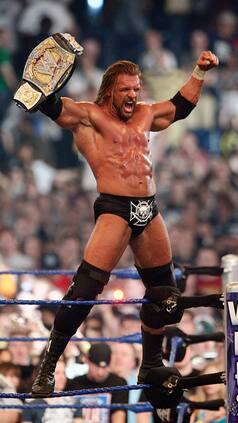 10 Wrestlers With Most WWE World Titles