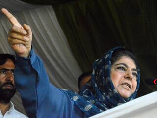 J-K Polls: BJP trying to 'bury' Kashmir issue, Article 370; PDP fighting to prevent this, says Mehbooba Mufti