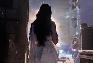 Meet actress who left home at the age of 5, used to work in a private firm, became overnight star with her debut film, has worked with SRK, Ranbir, Salman...