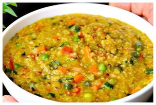 आप भी वजन घटाने के लिए खाते हैं दलिया? तो पहले जान लें 1 कटोरी में होती है कितनी कैलोरी