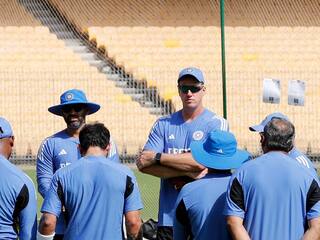 IND vs BAN: भारत के नए गेंदबाजी कोच बनने पर मोर्ने मोर्कल ने ये क्या कह दिया? सीनियर प्लेयर्स को लेकर कही बड़ी बात