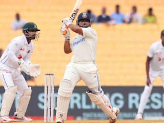 VIDEO- IND vs BAN: ऋषभ पंत ने बताया- बैटिंग के दौरान क्यों सेट कर रहे थे अपने ही खिलाफ फील्डिंग