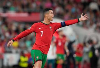 Cristiano Ronaldo creates HISTORY, becomes 1st ever person on EARTH to achieve THIS feat