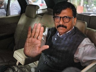 Sanjay Raut Jail : संजय राउत को इस मामले में कोर्ट ने पाया दोषी, सुनाई सजा; BJP नेता की पत्नी ने दर्ज कराया था केस